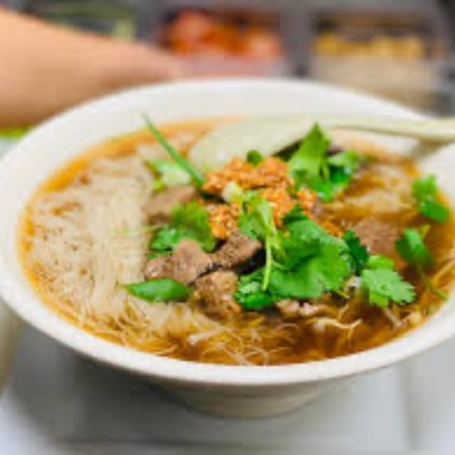 N8. Beef Pho.